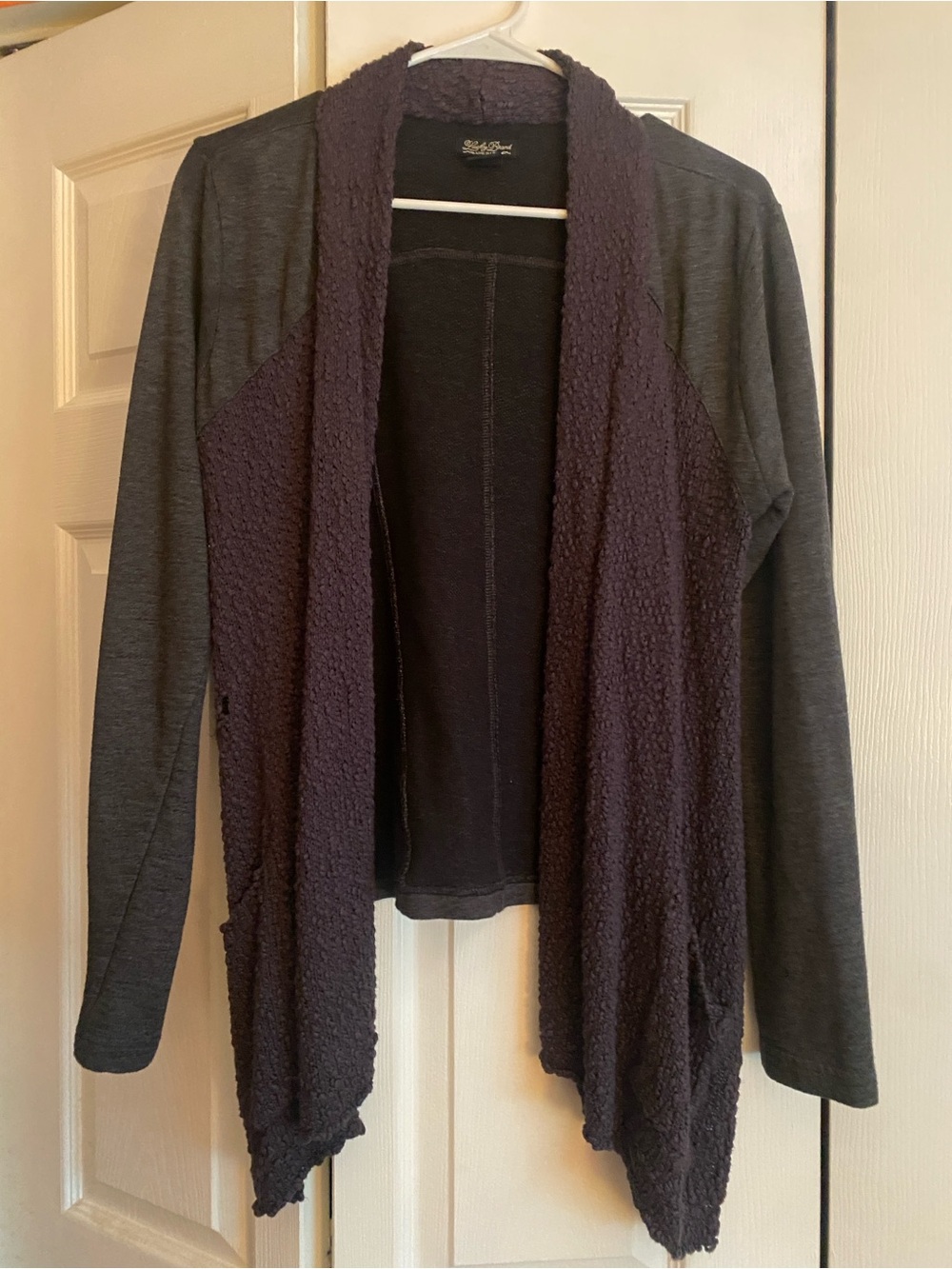 Lucky Brand Open-Front Cardigan in Charcoal. Women’s size medium.